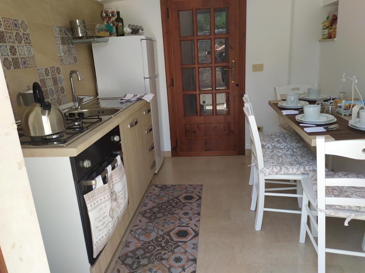 Trullo Girolamo Apartment Alberobello Ngoại thất bức ảnh